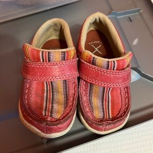 Twisted x pink serape